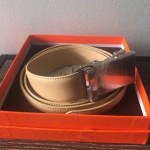 Men's Cream Beige XL Leather Comfort Lock Belt NWT
